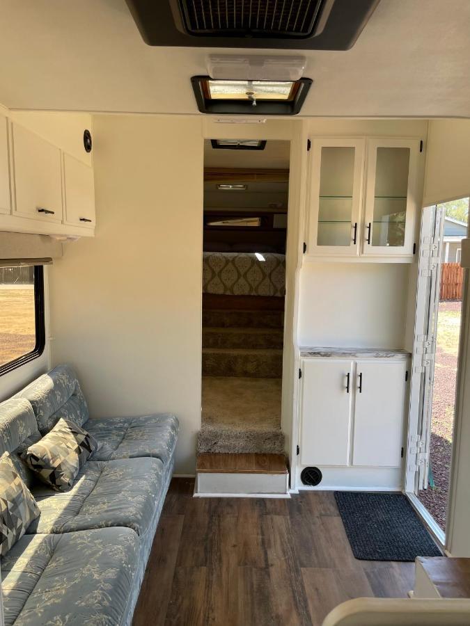Rv2 Stunning Rv Private Netflix Freeparking Hotel Moreno Valley Exterior photo